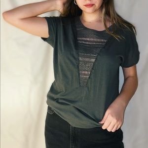 (Unknown brand) T-Shirt with Detailing on Chest